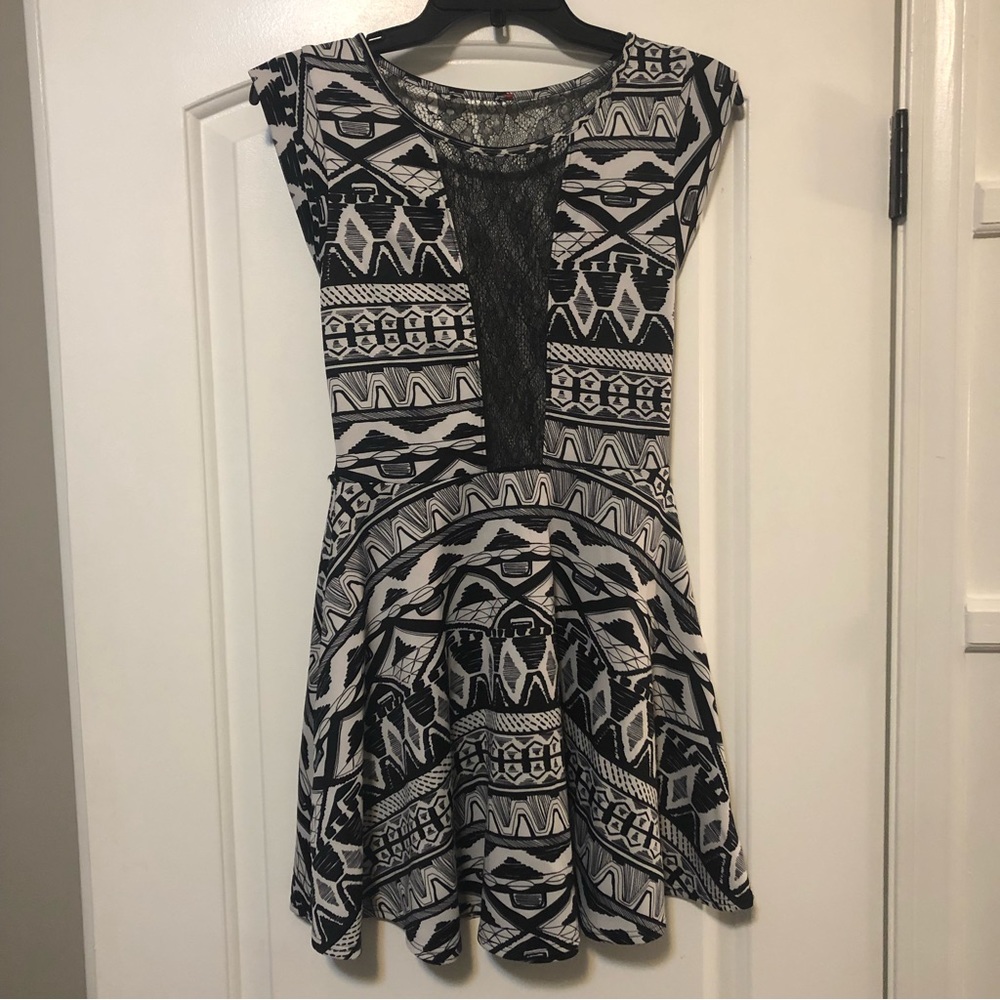 Akira Printed Mini Dress - Lace Back, Size Small